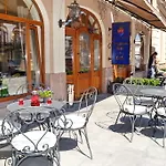 Hotel Boutique Palais Royal