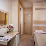 Boutique Palais Royal 3* Odessa
