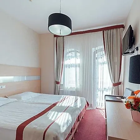 Boutique Palais Royal Hotel