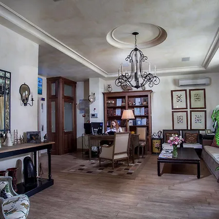 Boutique Palais Royal 3*