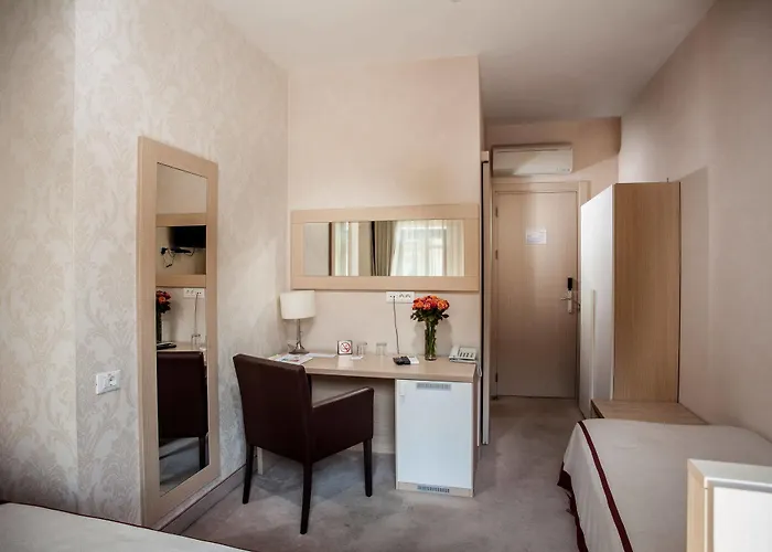 Ξενοδοχείο Boutique Palais Royal 3*