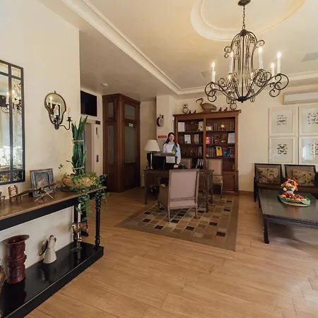 Boutique Palais Royal ホテル