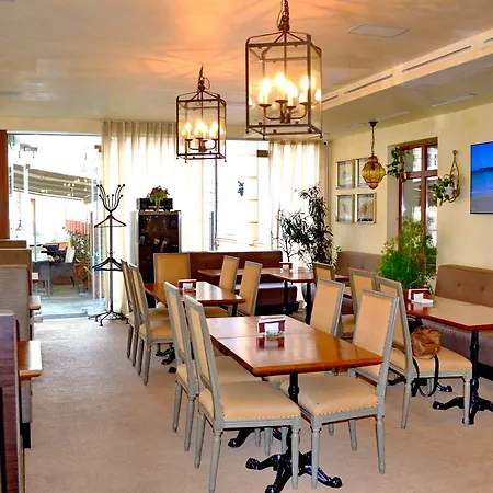 Boutique Palais Royal Hotel Odessa