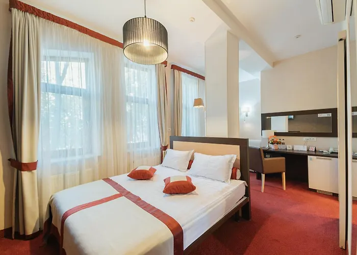 Boutique Palais Royal 3*