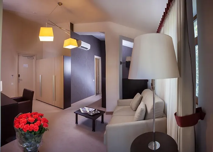 Boutique Palais Royal Hotell 3*