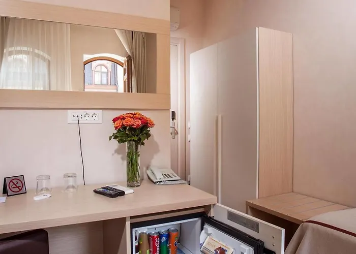 Boutique Palais Royal Hotel 3*