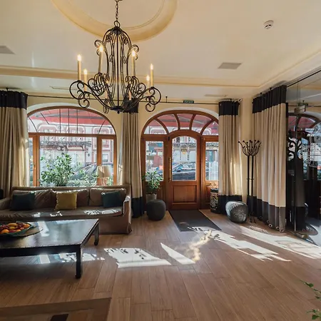 Boutique Palais Royal 3* Odessa