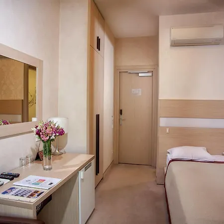 Boutique Palais Royal 3* Οδησσός